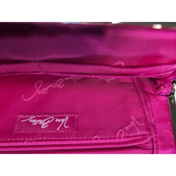 Vera Bradley Very Berry Paisley Double Kisslock Wallet - Picture 4 of 5